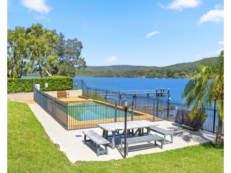 6/53-55 Caroline Street, East Gosford NSW 2250