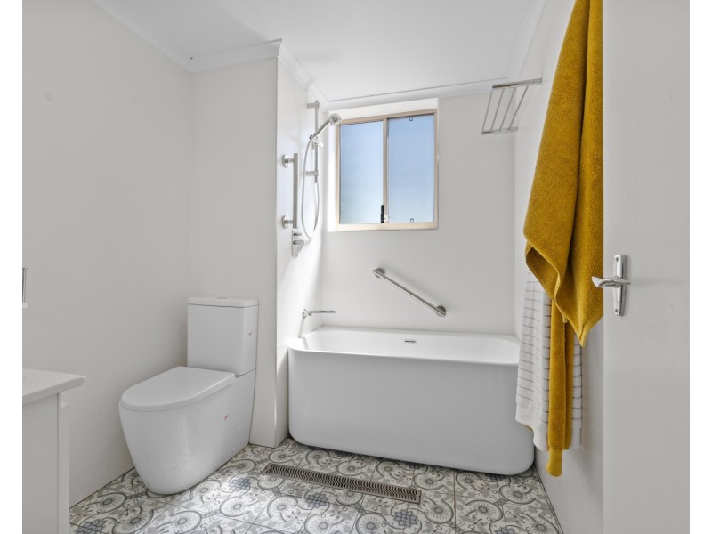 6/53-55 Caroline Street, East Gosford NSW 2250