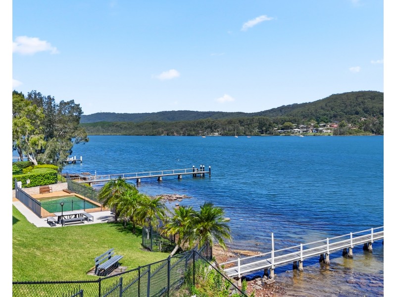 6/53-55 Caroline Street, East Gosford NSW 2250