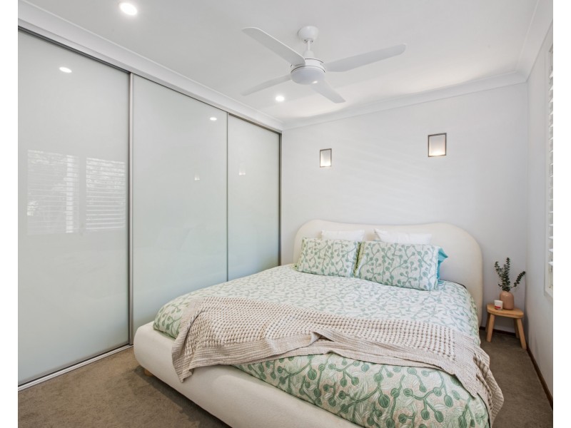 5 Penton Place, Bateau Bay NSW 2261