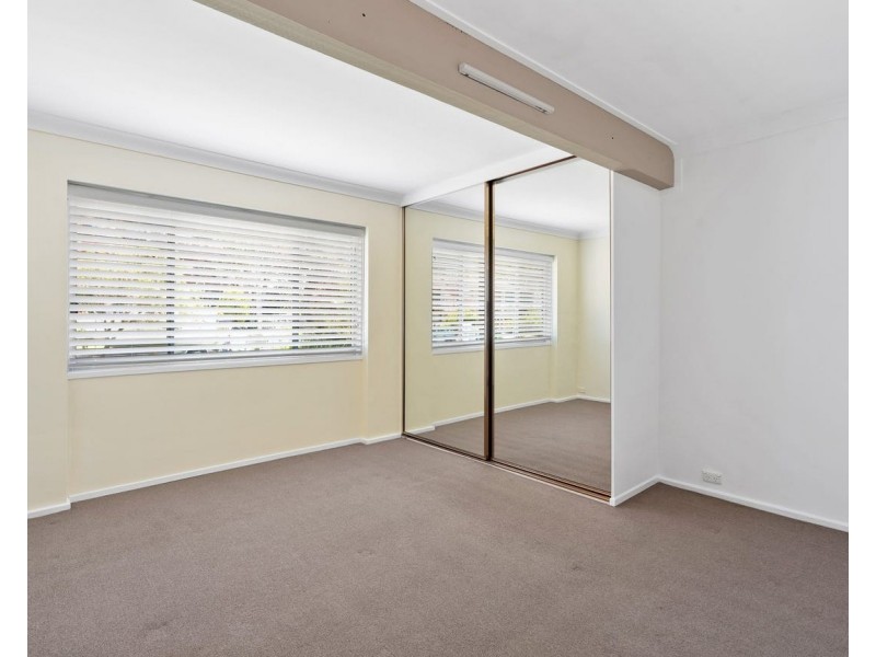 24 Bluewave Crescent, Forresters Beach NSW 2260