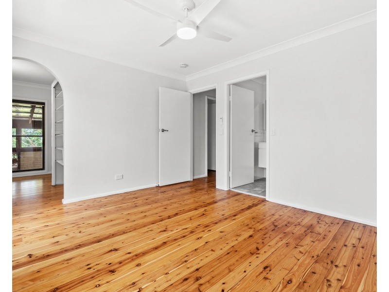 17 Promenade Avenue, Bateau Bay NSW 2261