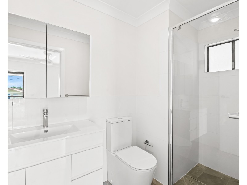 17 Promenade Avenue, Bateau Bay NSW 2261