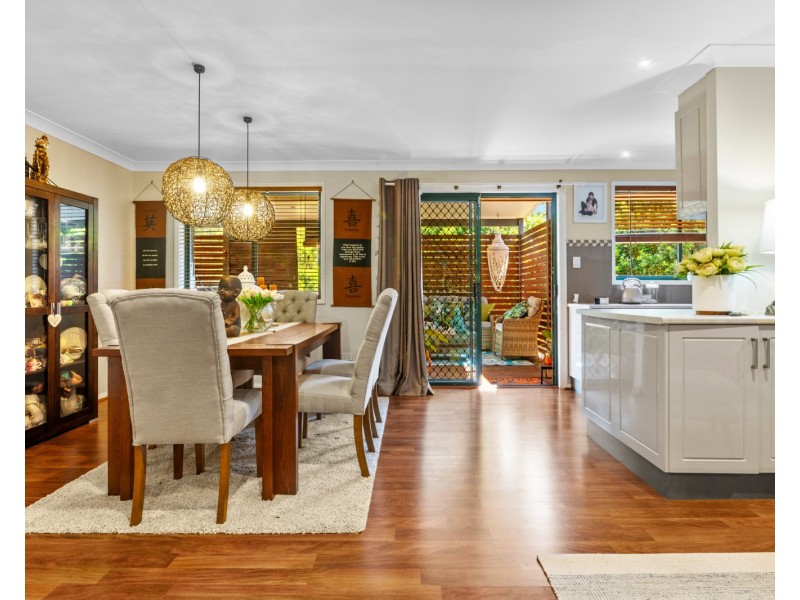 4 Jennie Cox Close, Erina NSW 2250