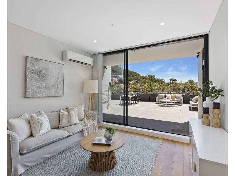 304/277 Mann Street, Gosford NSW 2250