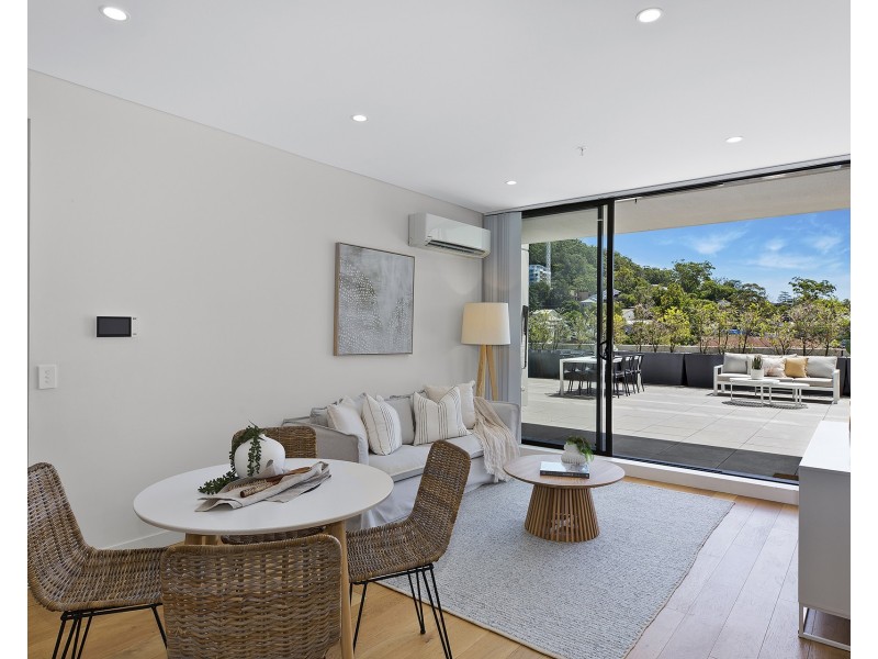 304/277 Mann Street, Gosford NSW 2250