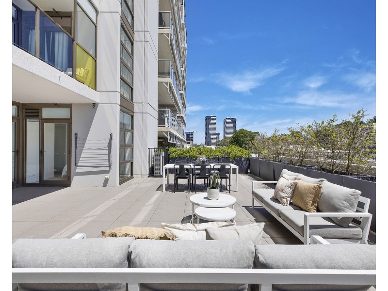 304/277 Mann Street, Gosford NSW 2250