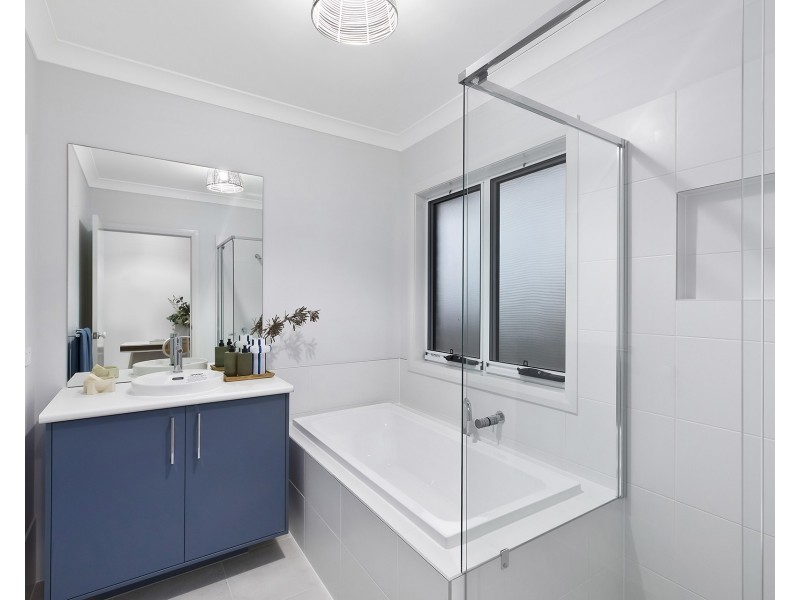 13 Guril Parade, Crangan Bay NSW 2259