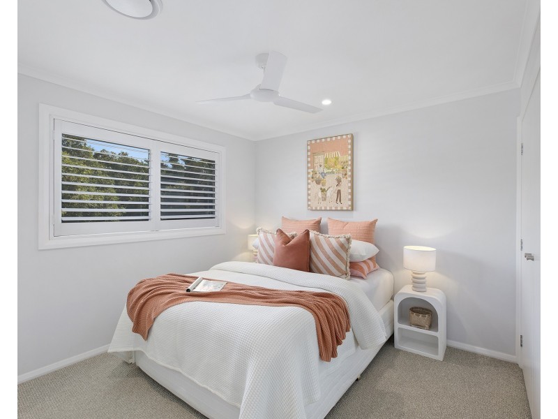 24 Lavinia Street, Forresters Beach NSW 2260