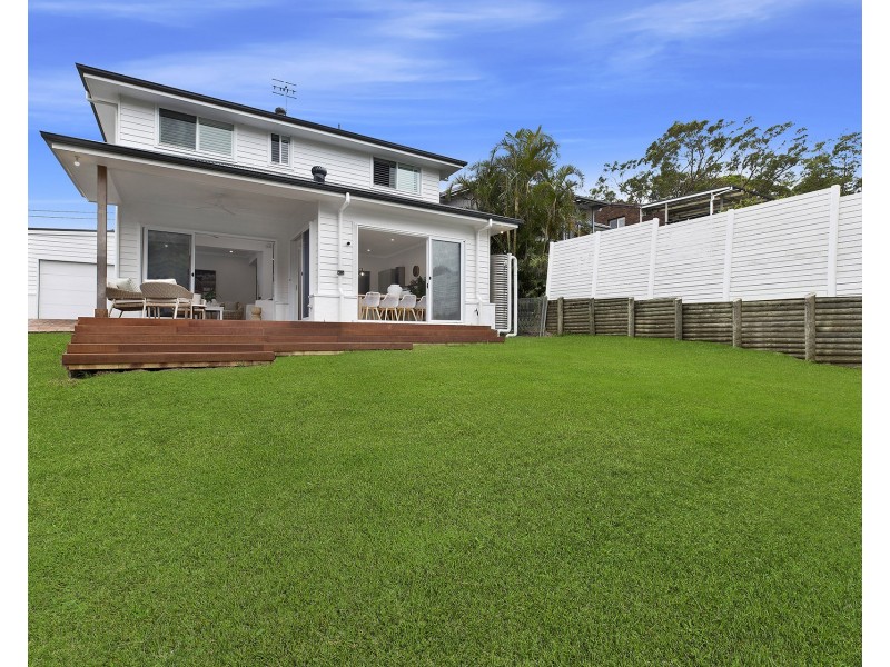 24 Lavinia Street, Forresters Beach NSW 2260