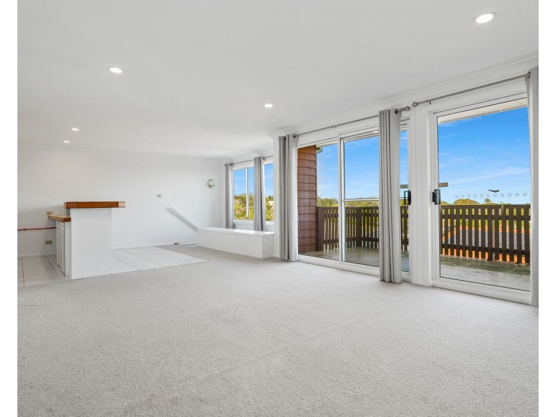 714 The Entrance Road, Wamberal NSW 2260