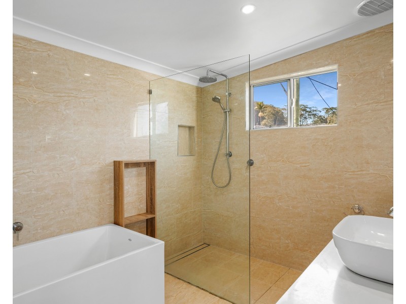 714 The Entrance Road, Wamberal NSW 2260
