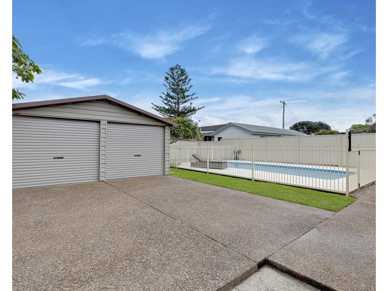 102 Hutton Road, The Entrance North NSW 2261