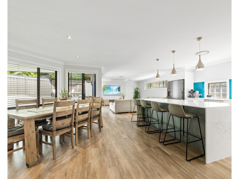 18 Glen Eagles Crescent, Terrigal NSW 2260