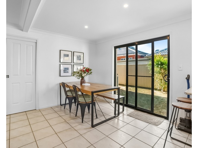 2/74 Gilbert Street, Long Jetty NSW 2261