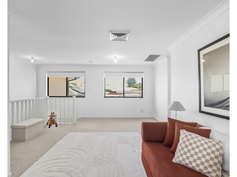 2/74 Gilbert Street, Long Jetty NSW 2261