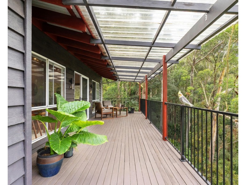 4J Gregory Street, Wyoming NSW 2250