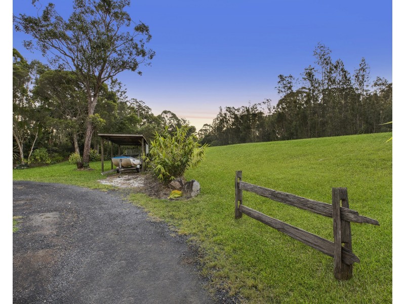 4 Winani Road, Erina NSW 2250