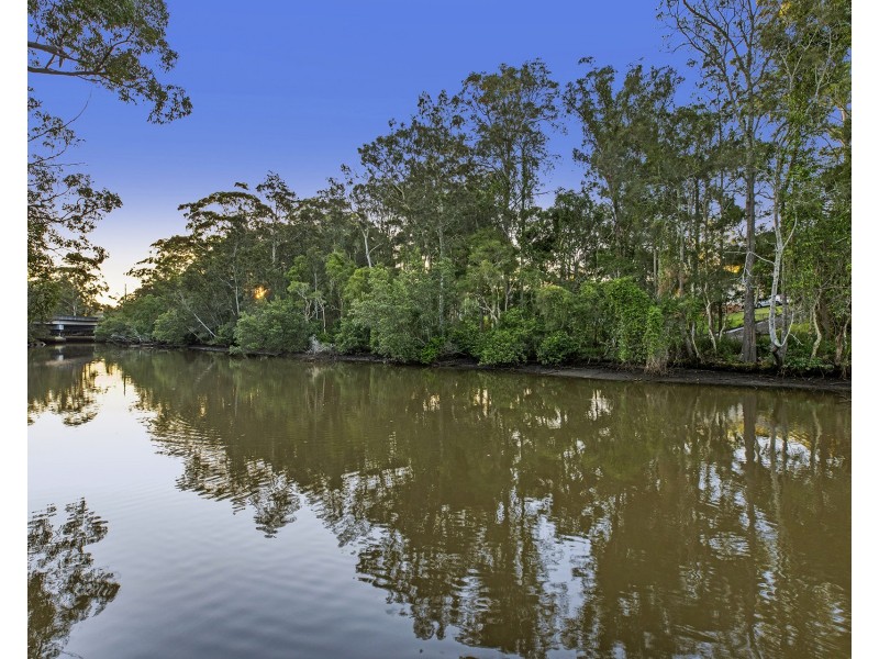 4 Winani Road, Erina NSW 2250