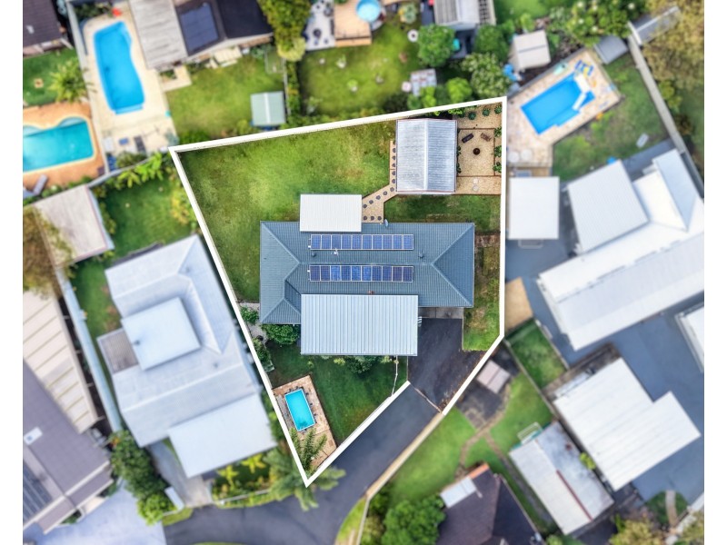 5 Robyn Lane, Bateau Bay NSW 2261