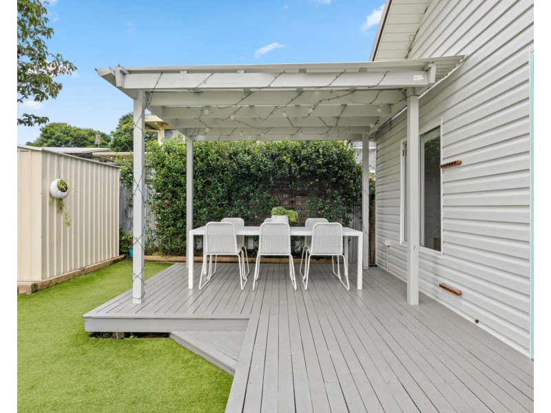 31 Maitland Road, Springfield NSW 2250