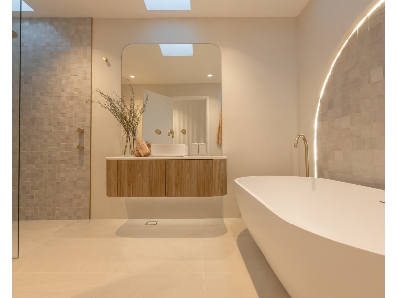 1 Bonnieview Street, Long Jetty NSW 2261