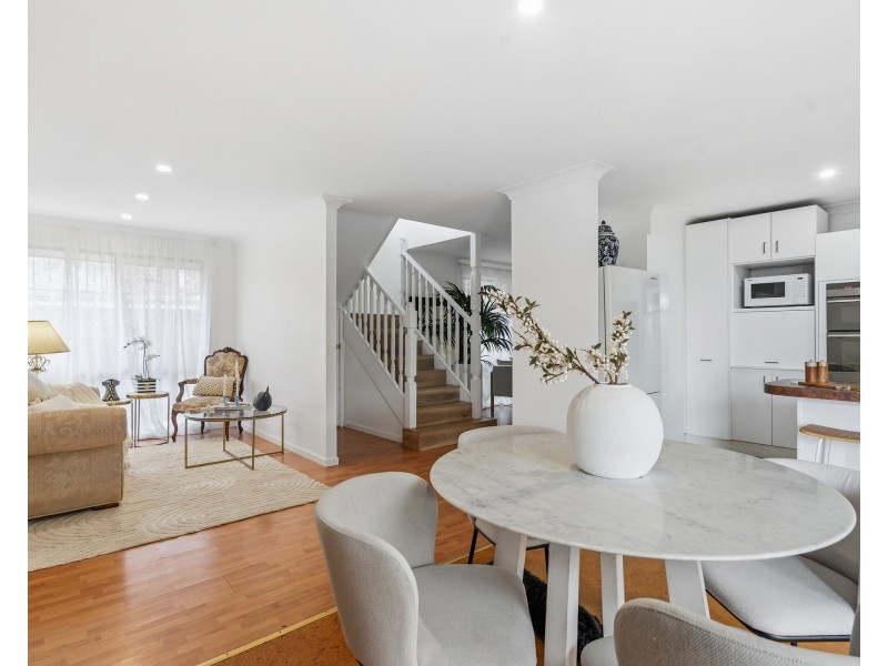 11 Eyre Place, Mount Colah NSW 2079