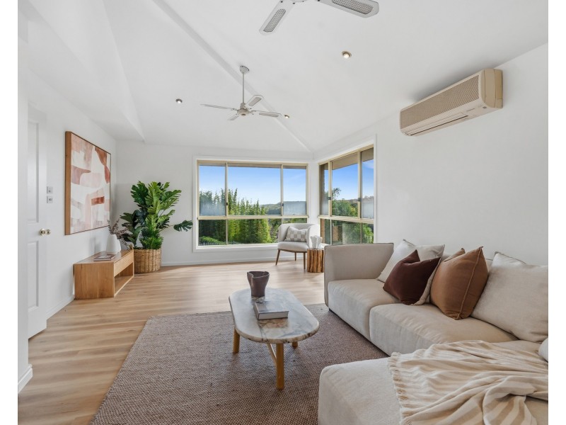 11 Eyre Place, Mount Colah NSW 2079