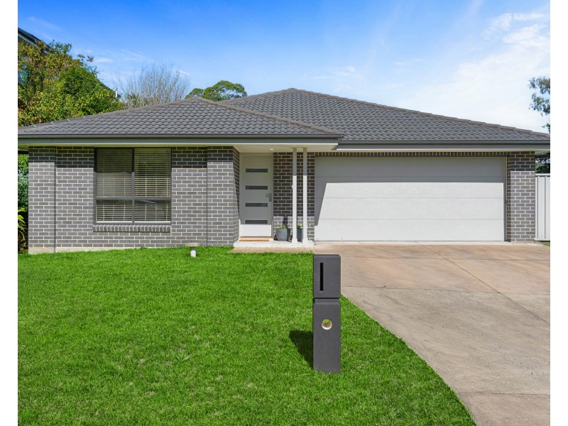 16 Cristina Avenue, Niagara Park NSW 2250