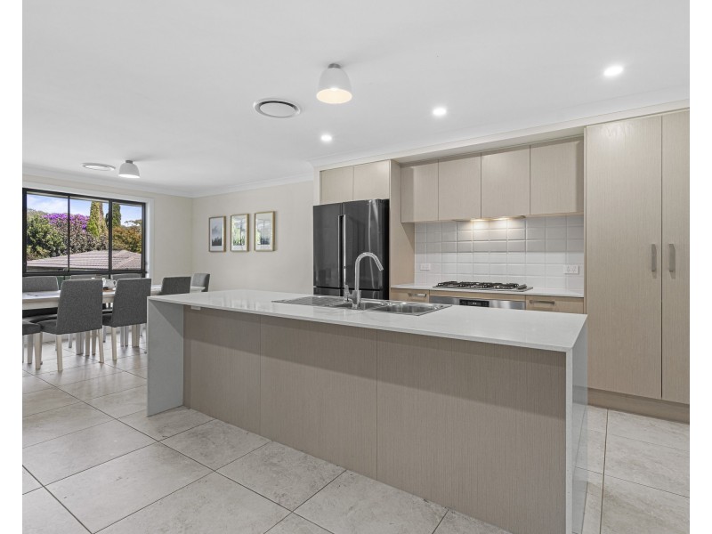 16 Cristina Avenue, Niagara Park NSW 2250