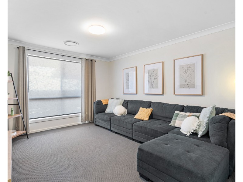 16 Cristina Avenue, Niagara Park NSW 2250