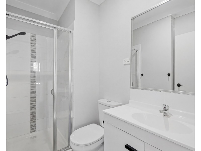 11/13 Jennie Cox Close, Erina NSW 2250