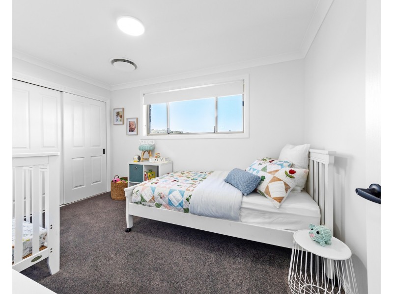 33 Robinia Parade, Springfield NSW 2250