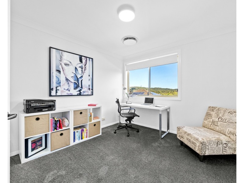33 Robinia Parade, Springfield NSW 2250