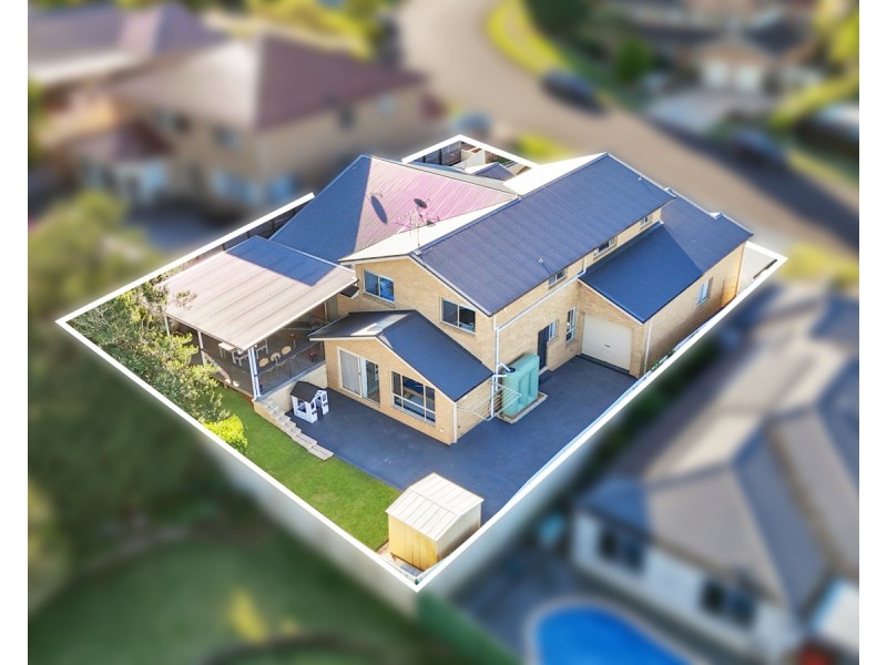 33 Robinia Parade, Springfield NSW 2250