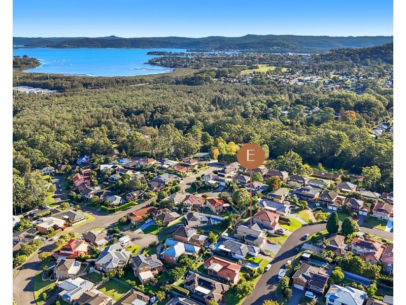 33 Robinia Parade, Springfield NSW 2250