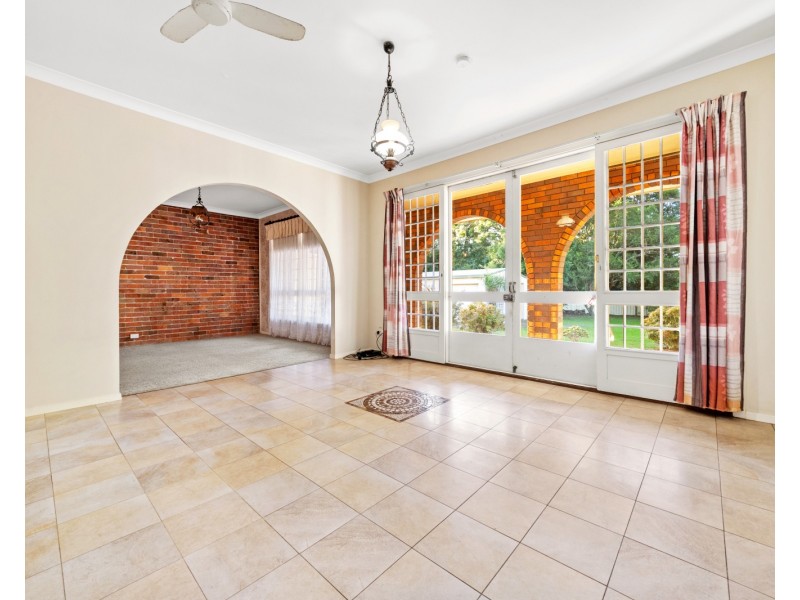 12 Bristowe Close, Ourimbah NSW 2258