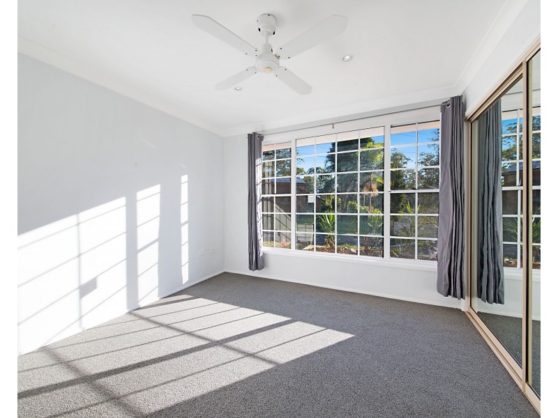 3 Hakea Close, Wyoming NSW 2250