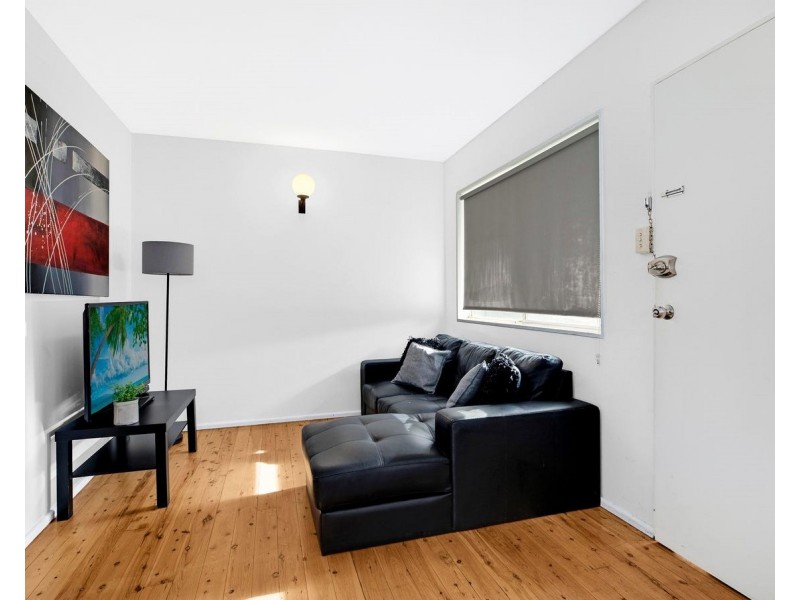 9 Crystal Street, Forresters Beach NSW 2260