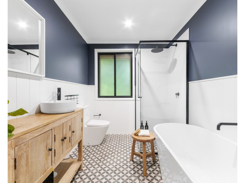 14 Bristowe Close, Ourimbah NSW 2258