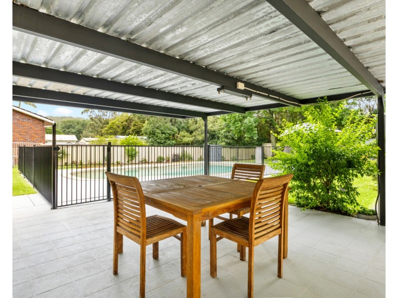 14 Bristowe Close, Ourimbah NSW 2258