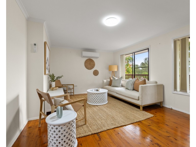 30 Malison Street, Wyoming NSW 2250