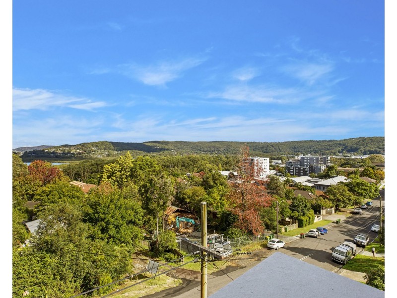 201/54 Donnison Street, West Gosford NSW 2250