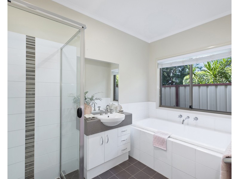 18 Bunderra Place, Kariong NSW 2250