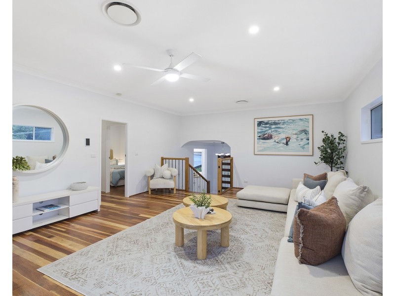 16 Holmes Road, Terrigal NSW 2260