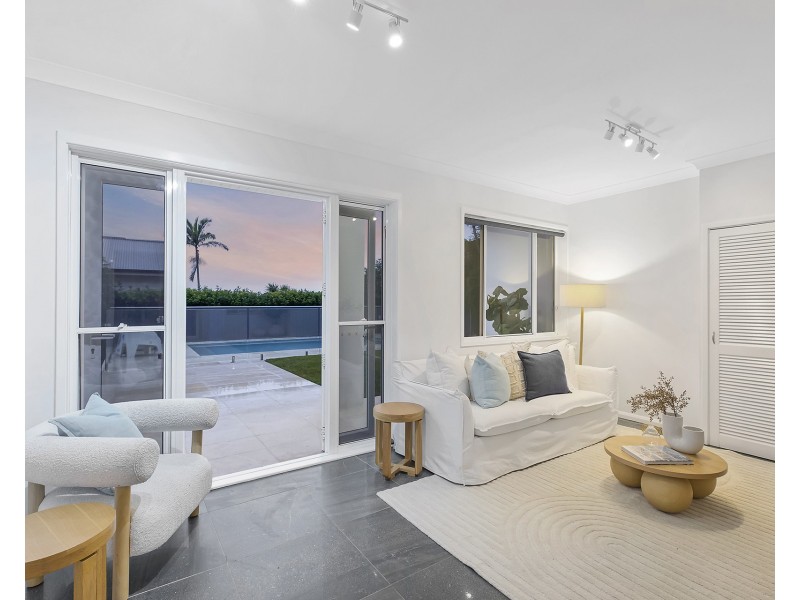 16 Holmes Road, Terrigal NSW 2260