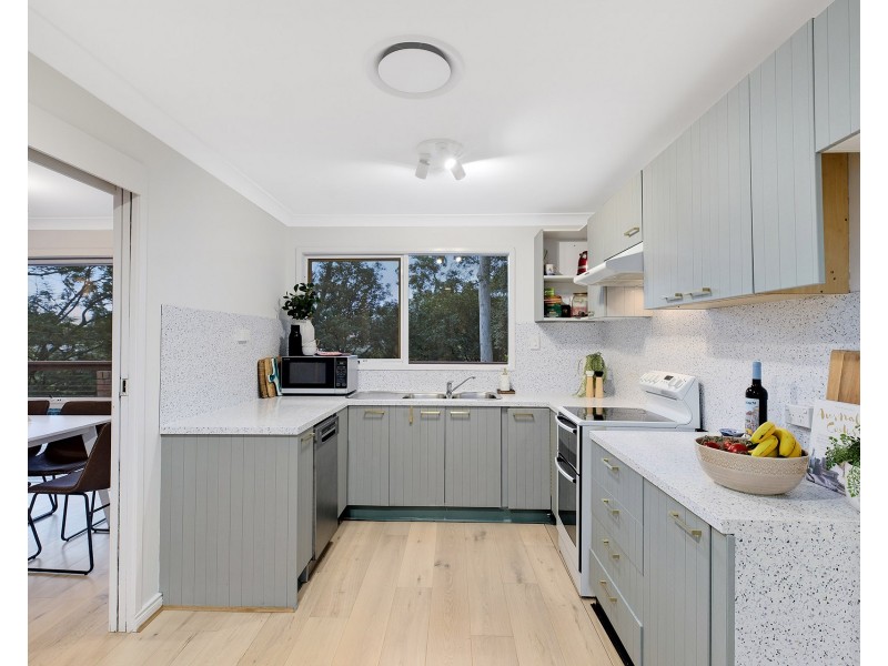 43 Malison Street, Wyoming NSW 2250