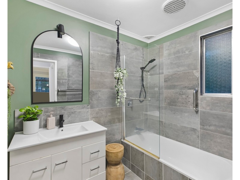 14 Morella Close, Springfield NSW 2250