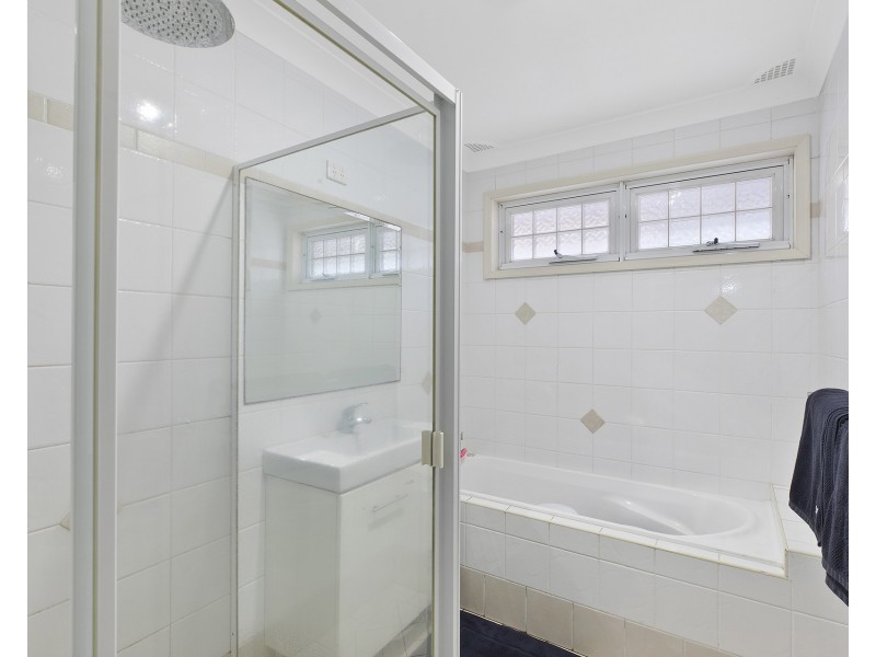 14 Maliwa  Road, Narara NSW 2250