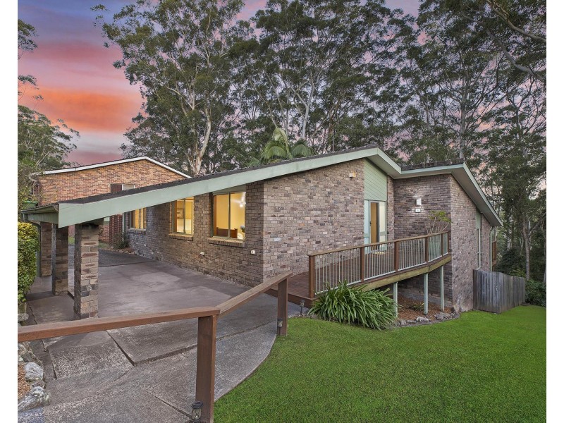 16 Maranoa Street, Wyoming NSW 2250